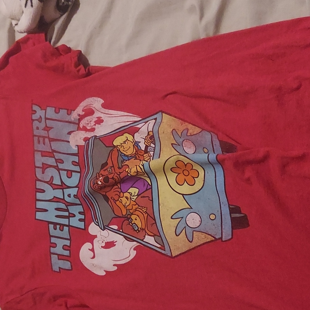 Red scooby doo shirt